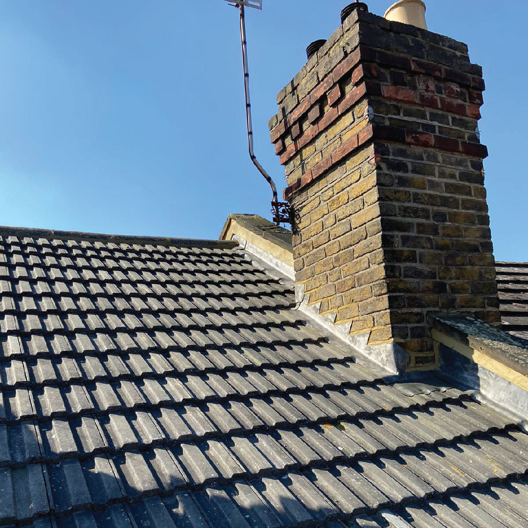 example of roof flashing installation 
